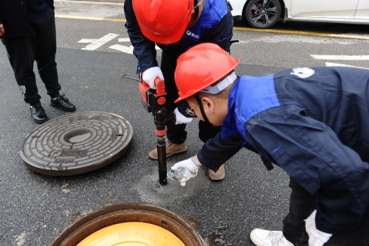 筑牢地下安全防線——全面解析井蓋檢查內容與方法